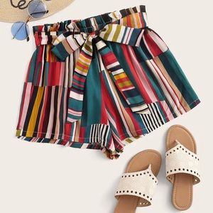 High waisted Paperbag Belted Shorts